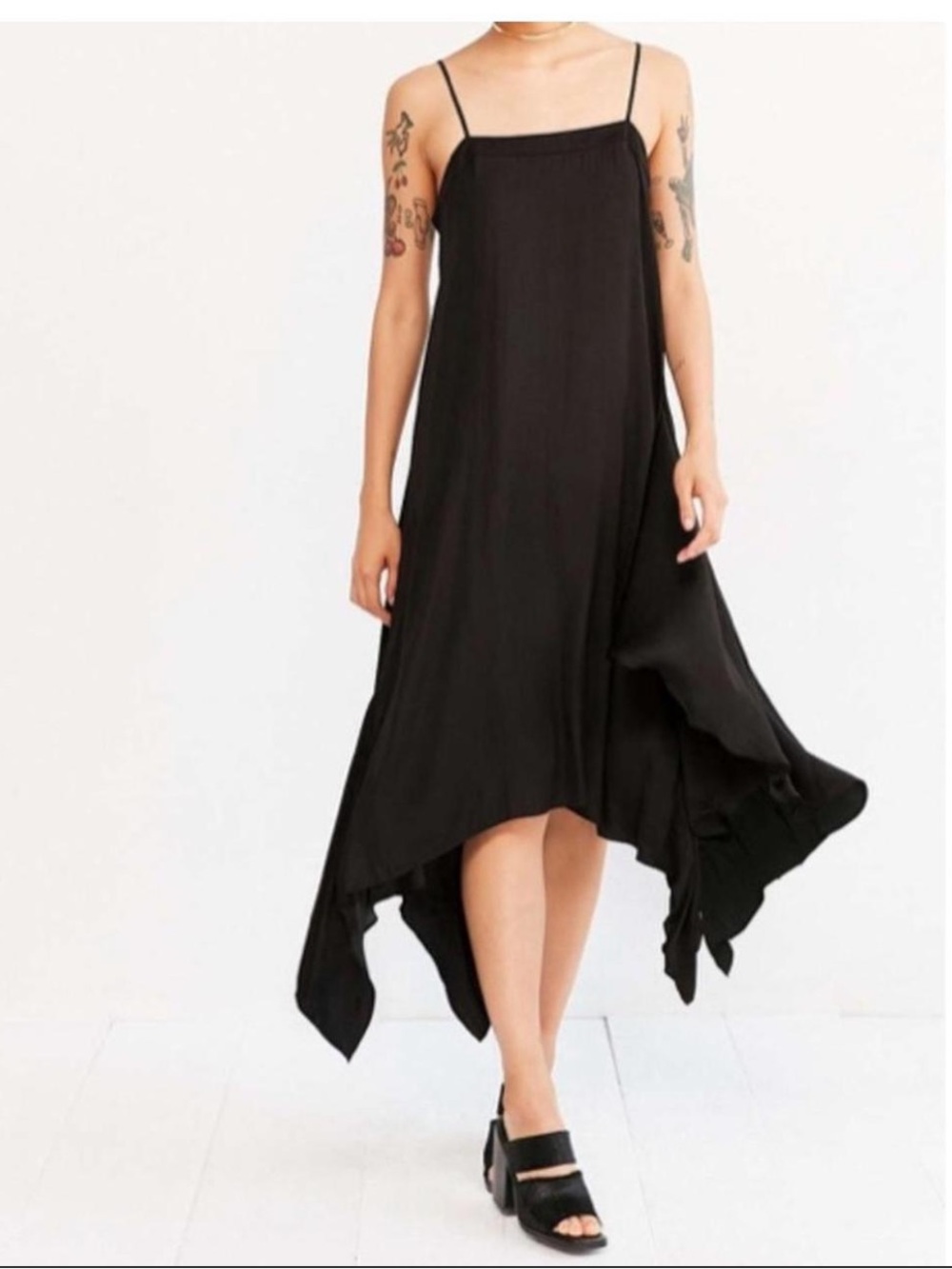 Urban Outfitters Silence + Noise Black Sleeveless Asymmetrical Hem Dress Small